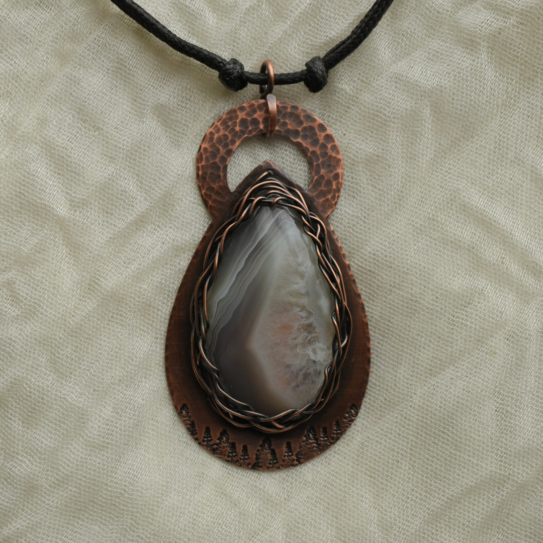 Wire wrapped necklace made with banded agate and copper