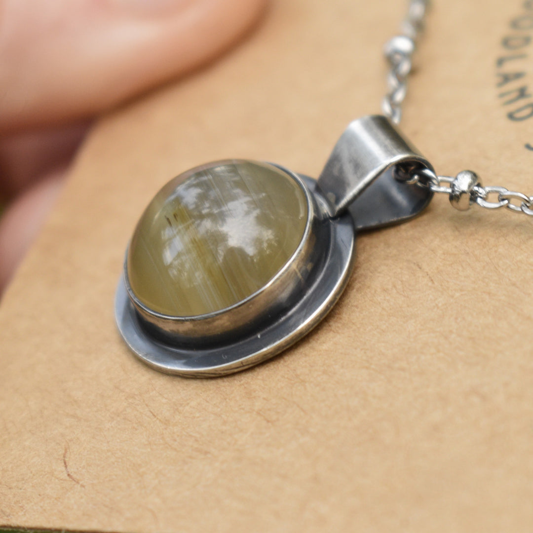 Sterling Silver Yellow Agate Round Pendant Necklace