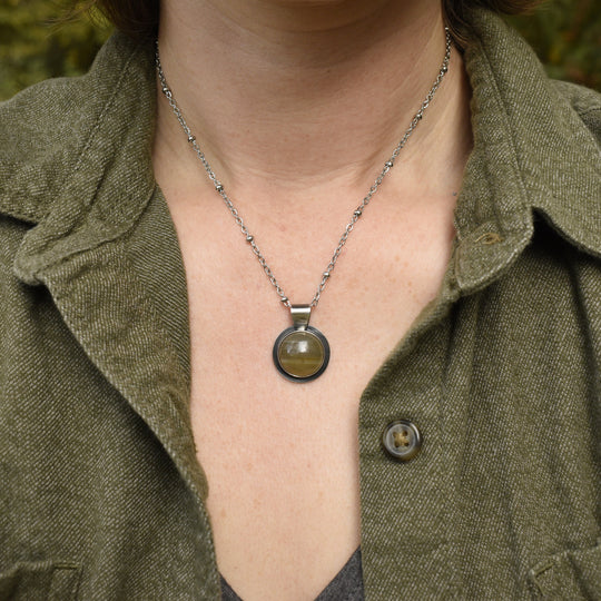 Sterling Silver Yellow Agate Round Pendant Necklace