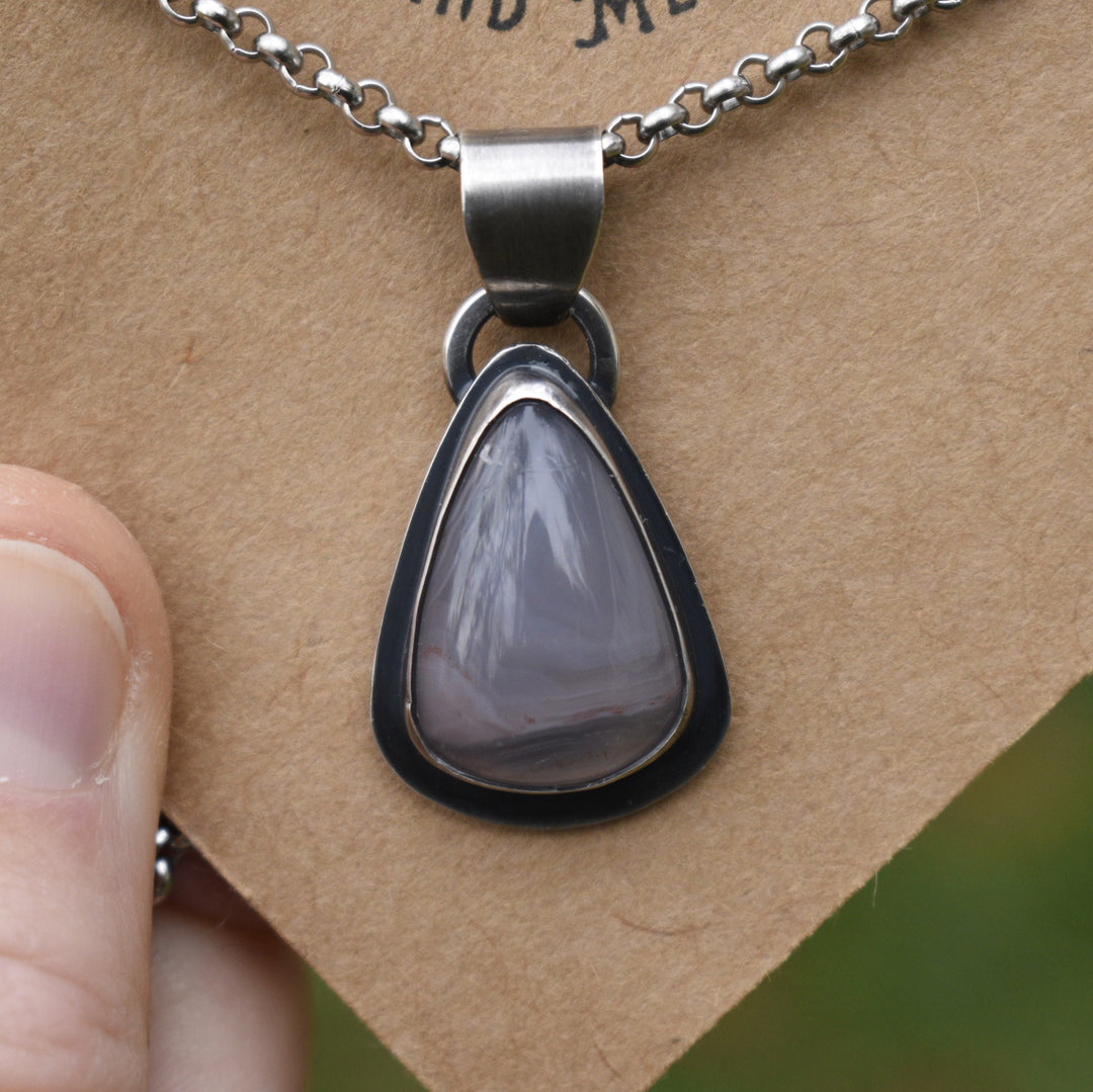 Sterling Silver Pink Agate Pendant Necklace