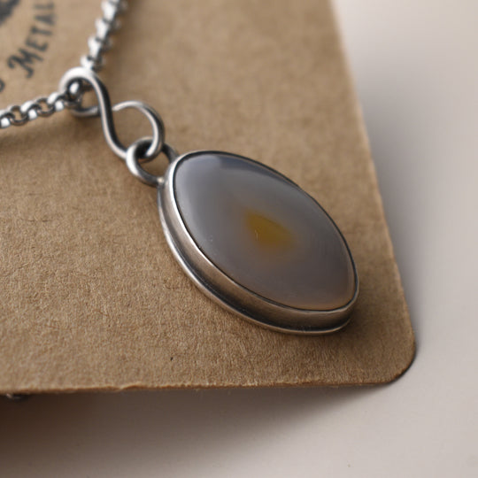 Agate Pendant Necklace in Sterling Silver