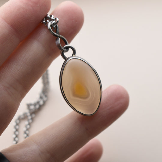 Agate Pendant Necklace in Sterling Silver