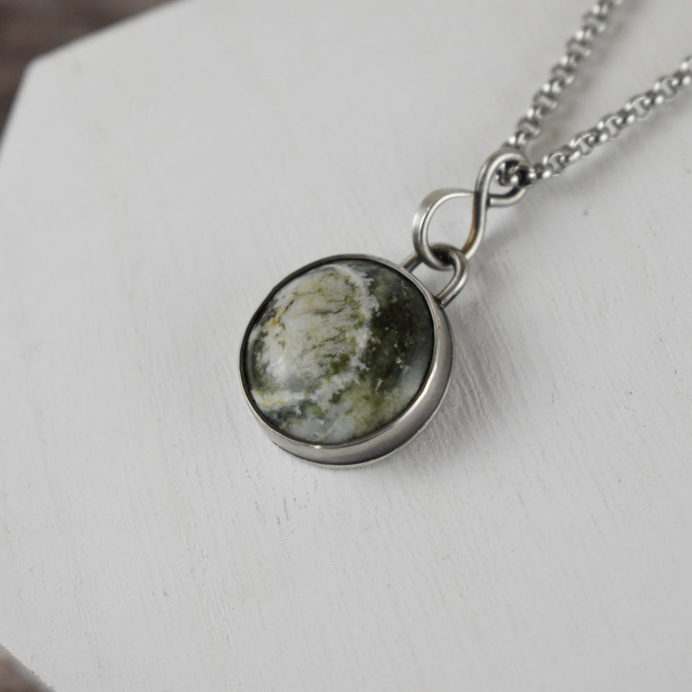Round Green and White Jasper Sterling Silver Pendant Necklace