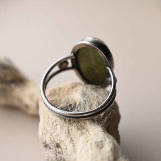 Epidote Ring in Sterling Silver - US Size 8