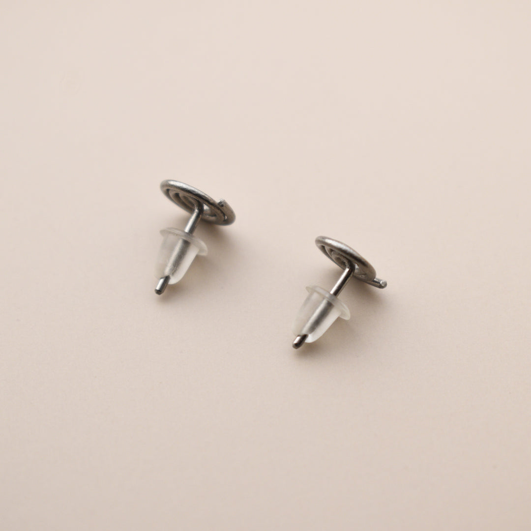 Hypoallergenic Spiral Studs in Niobium