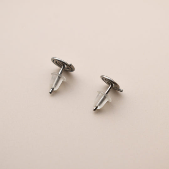 Hypoallergenic Spiral Studs in Niobium