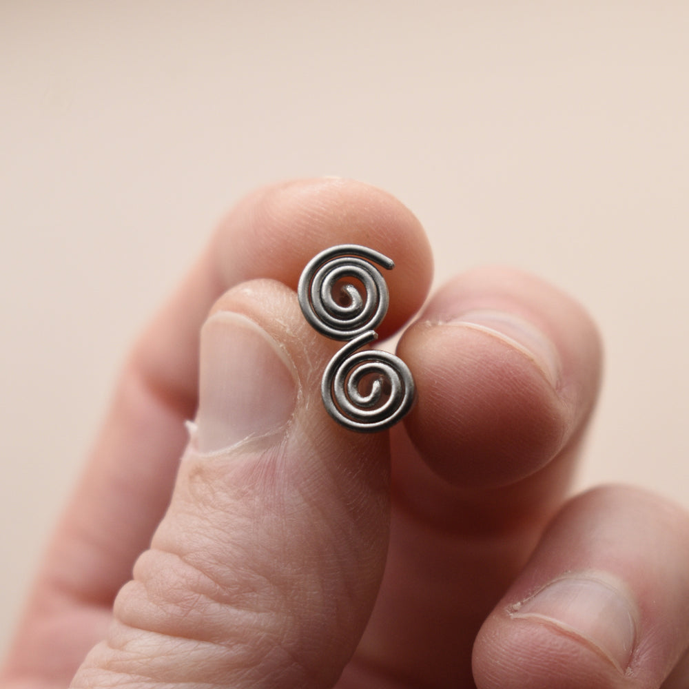 Hypoallergenic Spiral Studs in Niobium