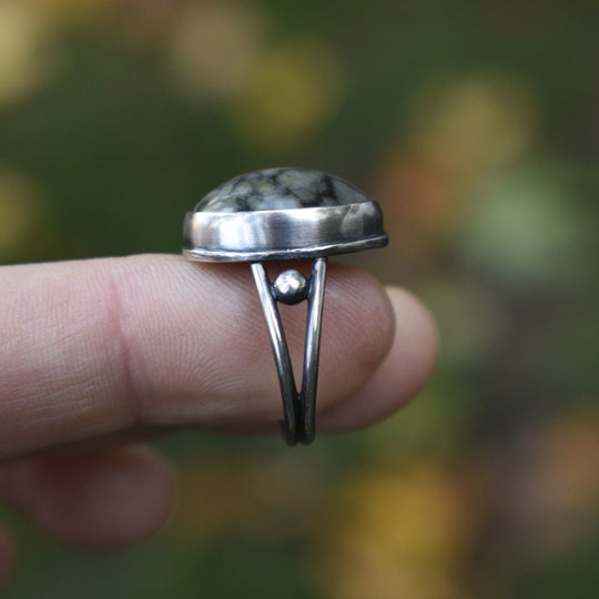 Sterling Silver Quartz Beach Stone Ring, US Size 5
