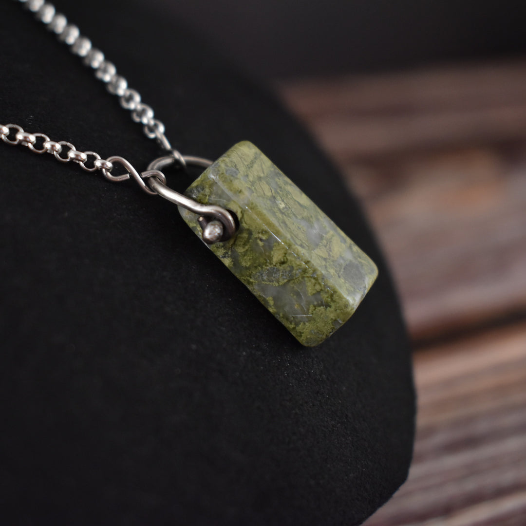 Women's Epidote Necklace