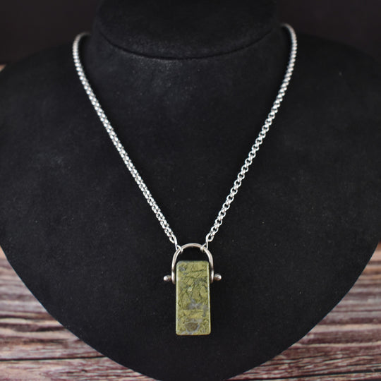 Women's Epidote Necklace