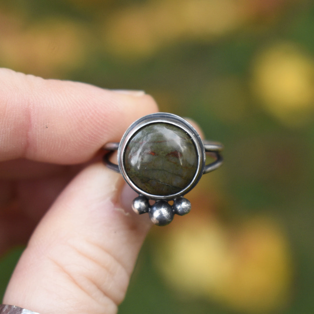 Sterling silver Moss Agate ring in green and red