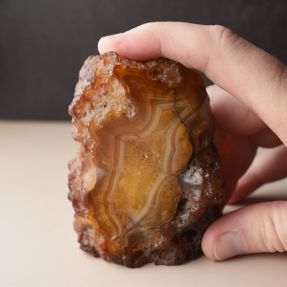 Washington Carnelian Agate Specimen, 3 inches tall