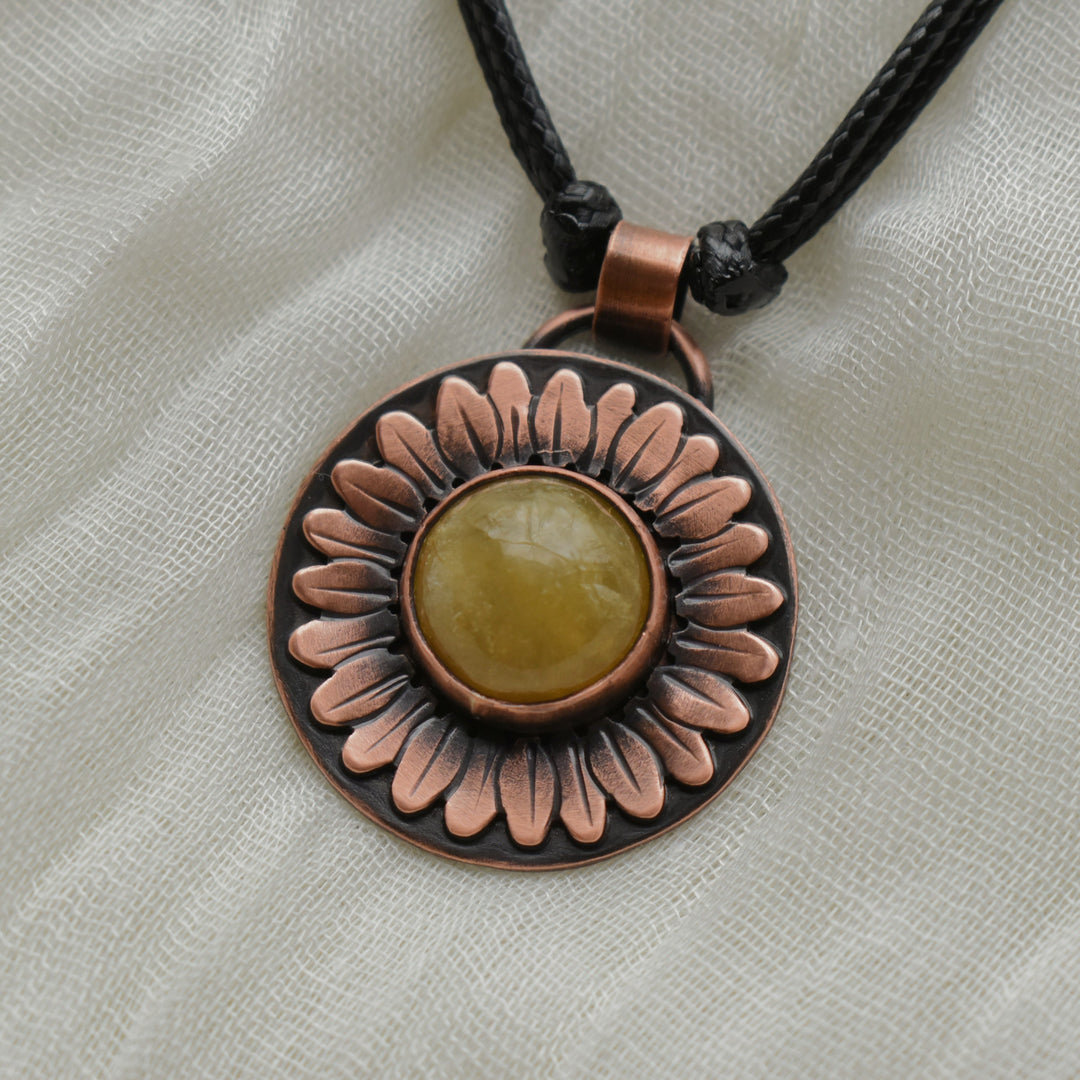 Citrine gemstone daisy pendant necklace