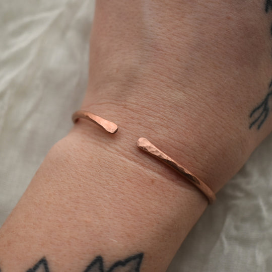 Beautiful hammered bracelet in pure copper