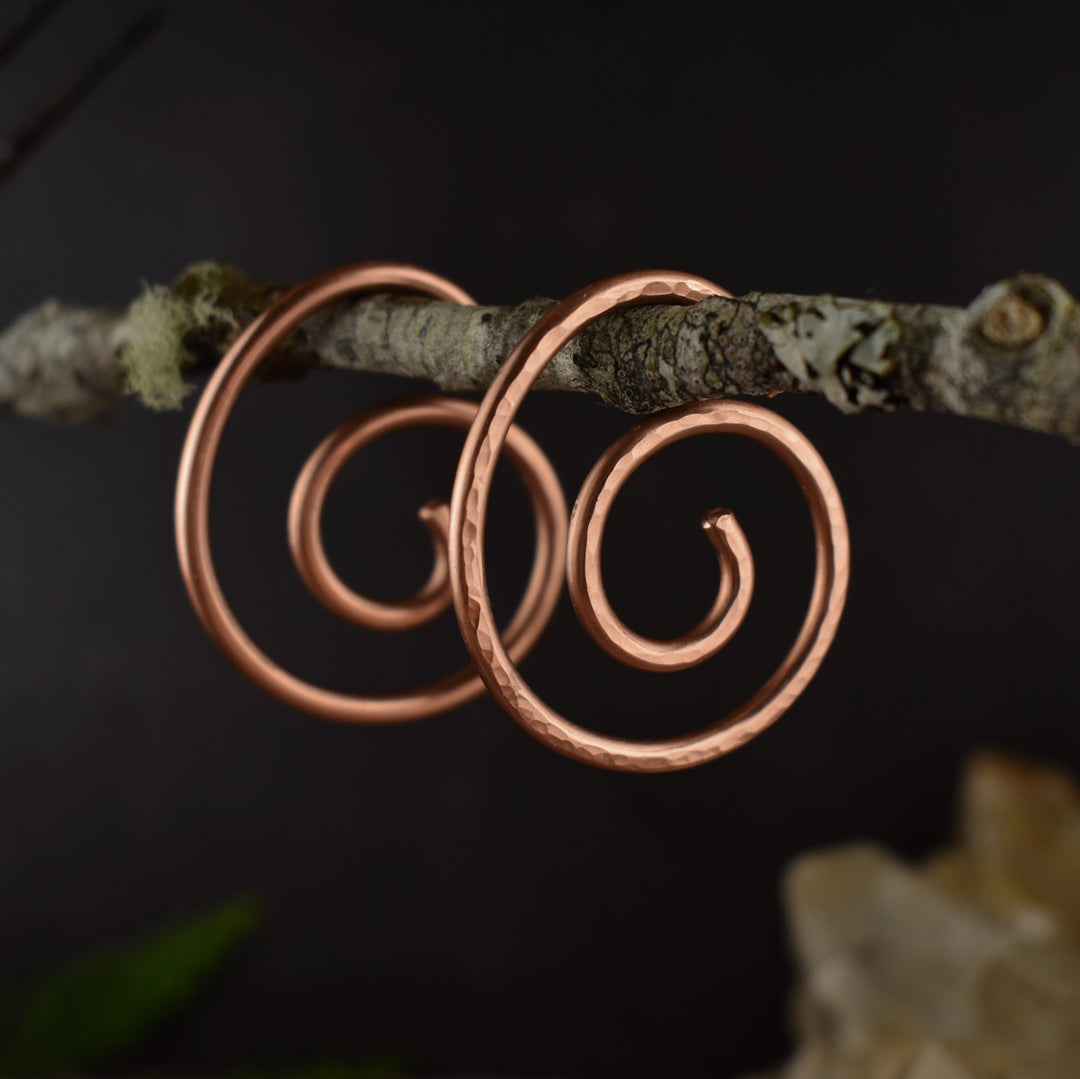 Hammered copper spiral weights for gauges and tunnels