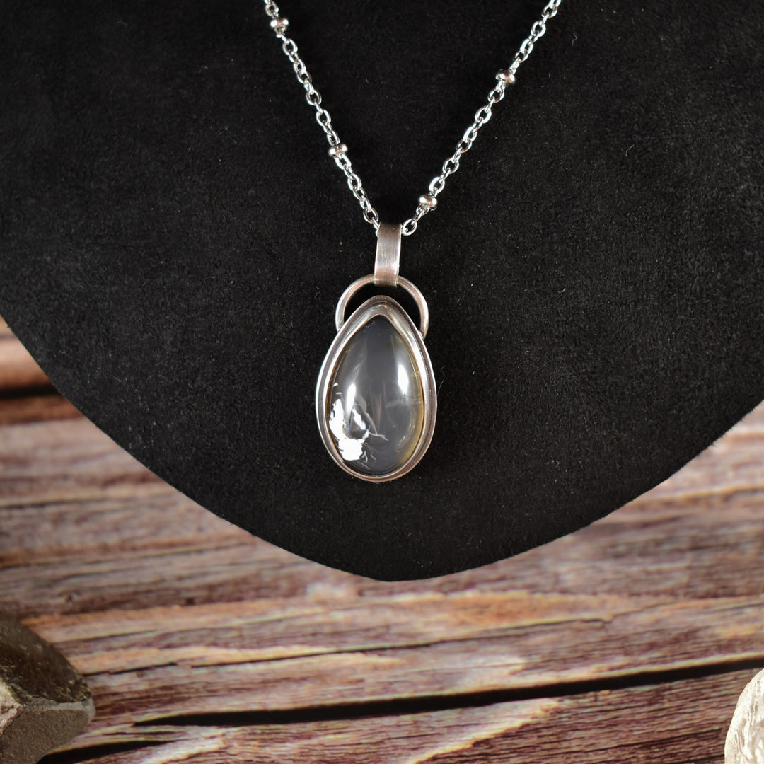 Gray Agate and sterling silver pendant necklace