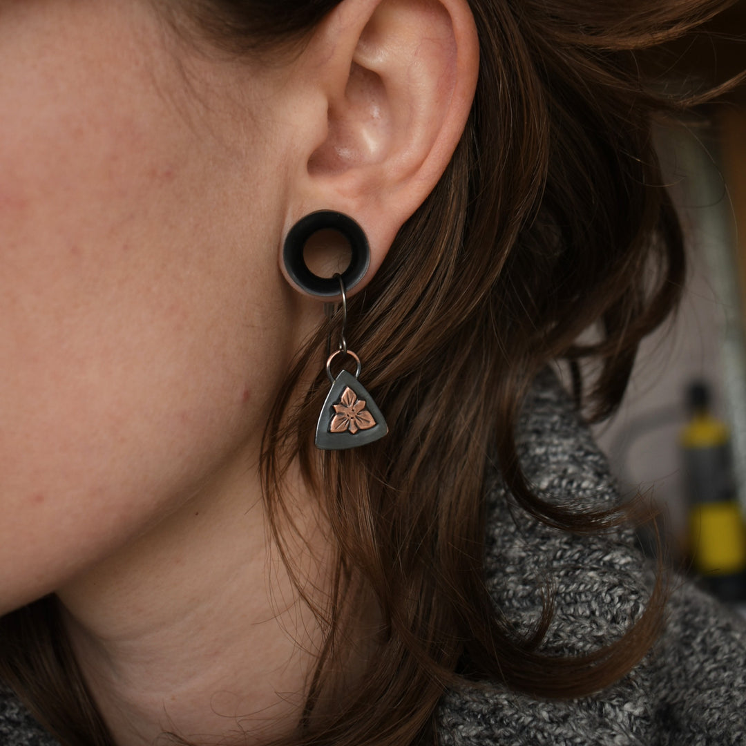 metalsmith trillium earrings