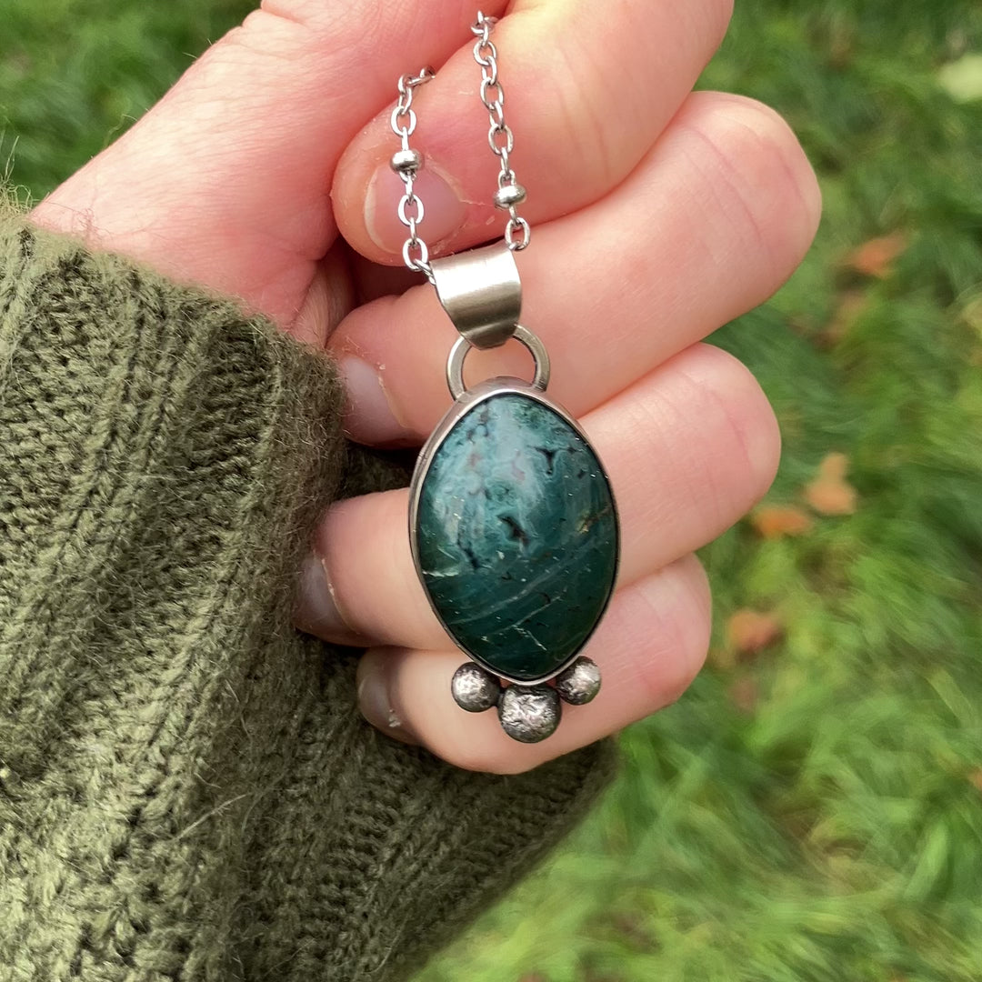 Silver and blue Jasper pendant necklace