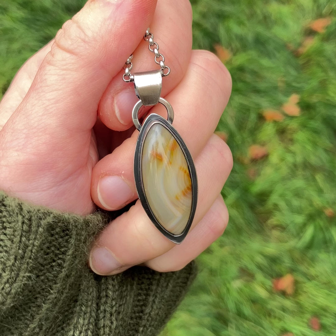 Sterling Silver and Carnelian pendant necklace
