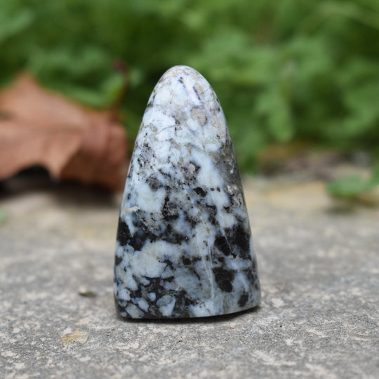 Chrysocolla specimen for rock collectors