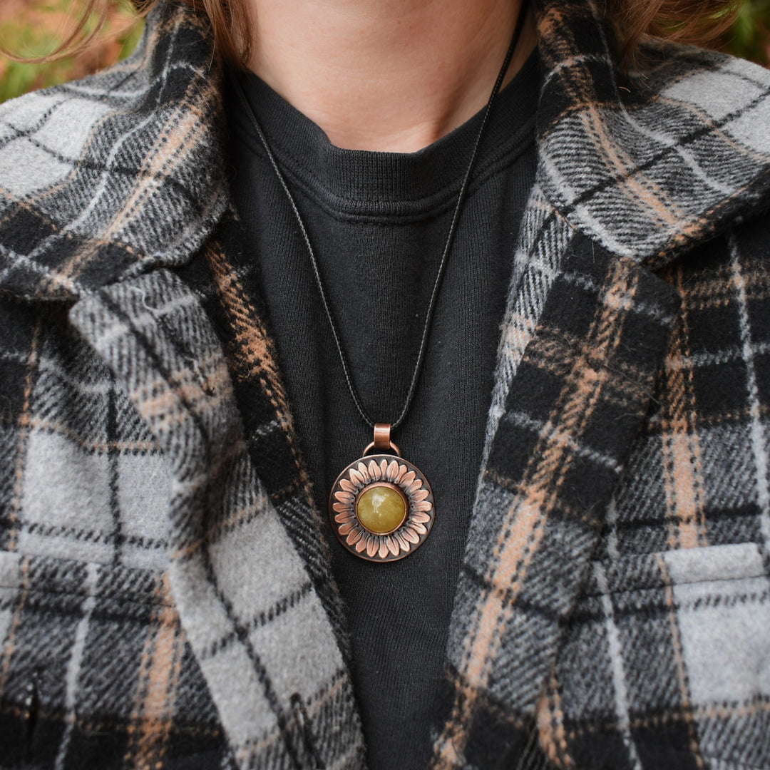pendant necklace made with copper and washington citrine